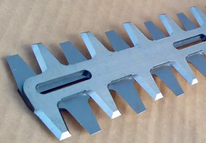 Double%20acting%20Trimmer%202