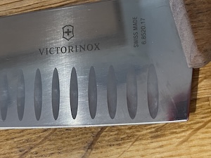 Victorianox Knife%20Close%20up